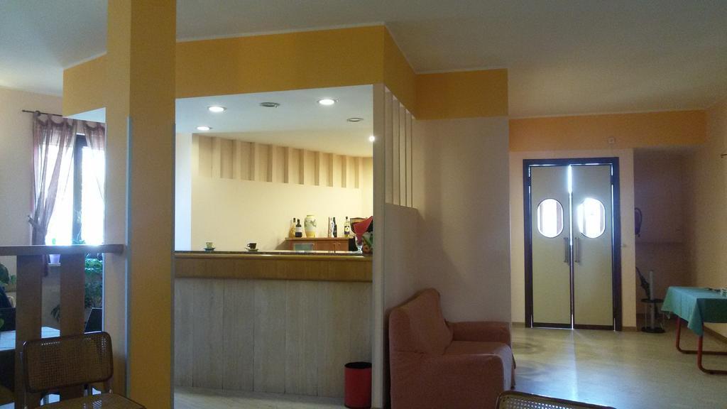 Cerrutihotel Vercelli Kültér fotó