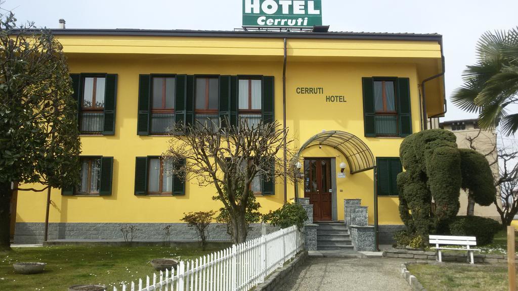 Cerrutihotel Vercelli Kültér fotó